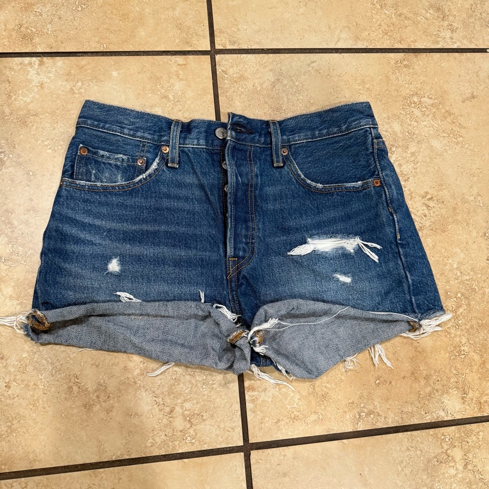 Mini Jean Shorts Levi’s 501 Distressed Dark Blue Button Up Size 28
